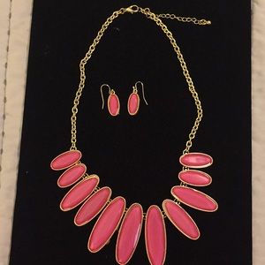 Necklace & Earring set.  Hot Pink!